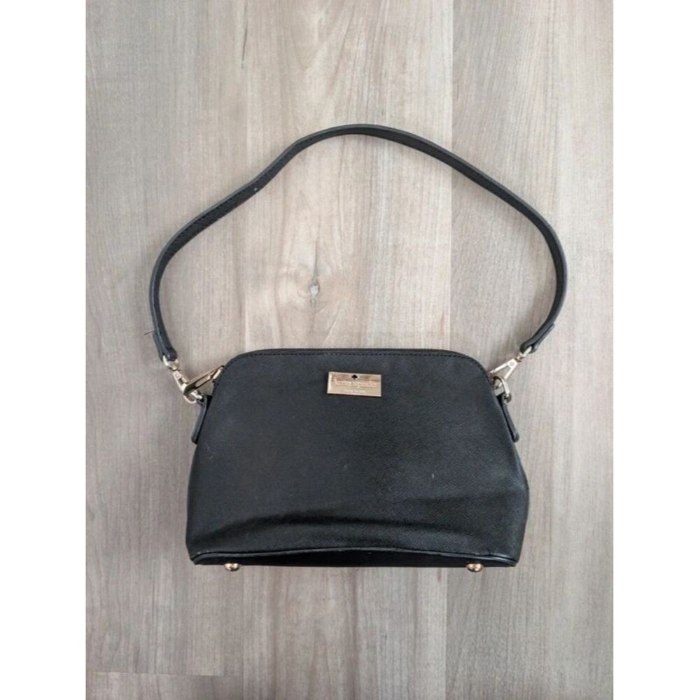 Kate Spade Black Saffiano Leather Shoulder Bag in Black (C4)